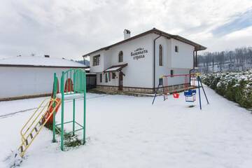 Фотографии Дом для отпуска Дома для отпуска Bashtinata Stryaha House г. Бели-Осым (Болгария) №89 Фото номера Дом для отпуска Дома для отпуска Bashtinata Stryaha House г. Бели-Осым 89