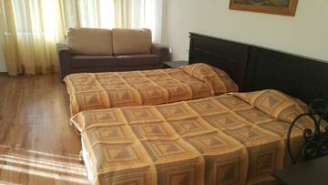 Фото номера Полулюкс Отель Hotel Via Trayana г. Бели-Осым 3