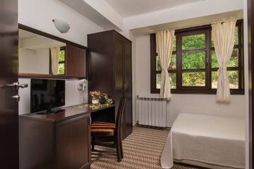 Фотографии Отель Family Hotel Bile г. Бели-Осым (Болгария) №3 Фото Отель Family Hotel Bile г. Бели-Осым 3