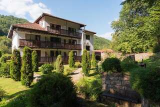 Фото Отель Family Hotel Bile г. Бели-Осым